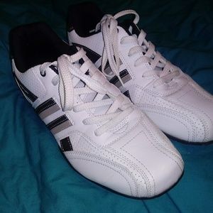 Mens shoes